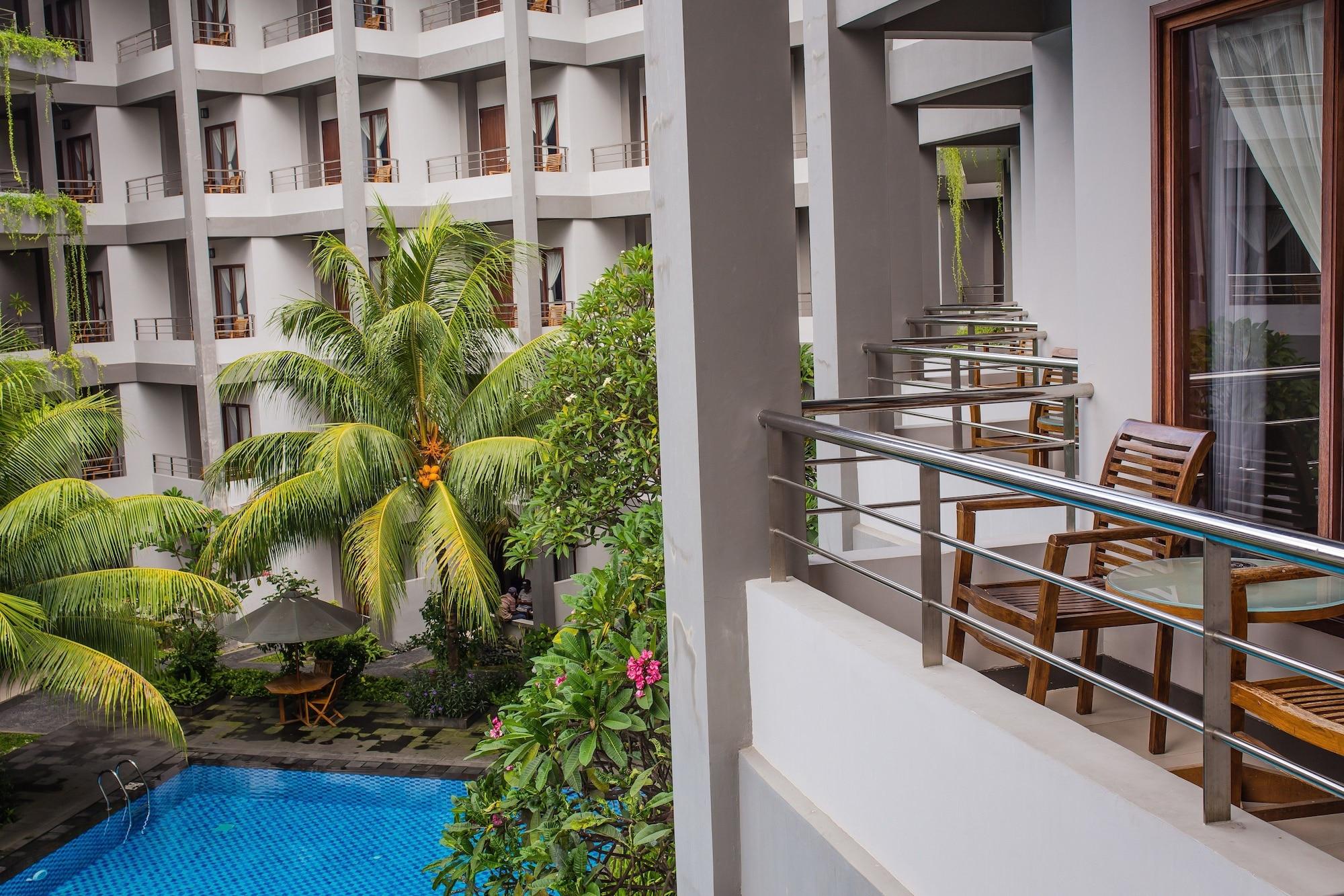 Lombok Garden Hotel Матарам Екстер'єр фото