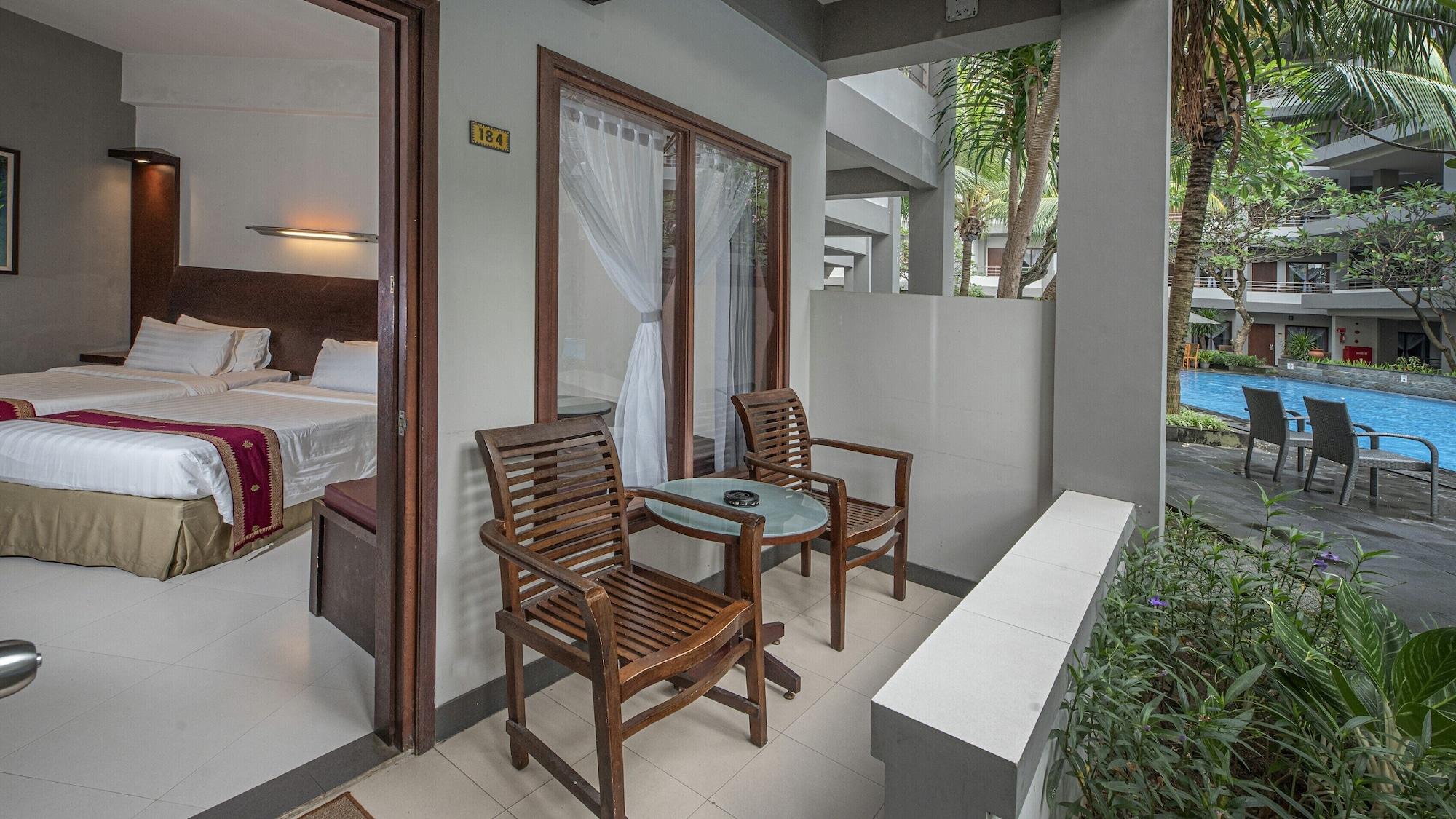 Lombok Garden Hotel Матарам Екстер'єр фото